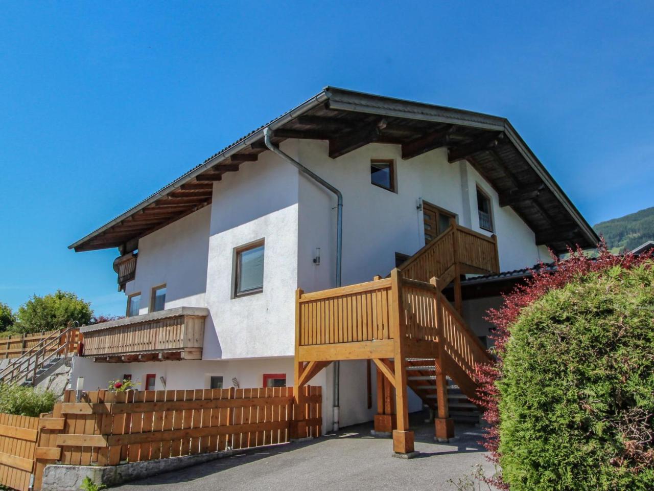 Apartment Christian By Interhome Fügen Esterno foto