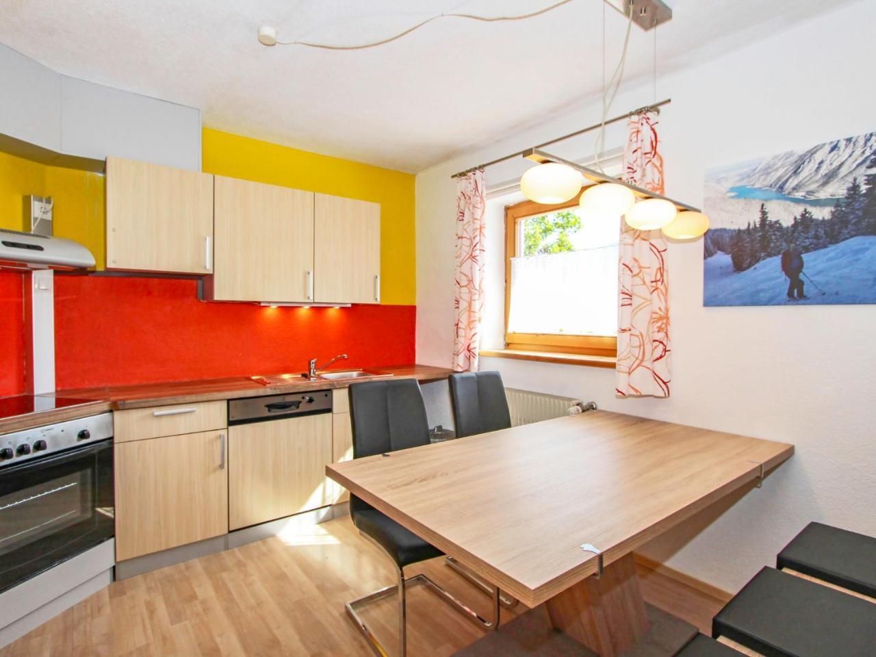 Apartment Christian By Interhome Fügen Esterno foto