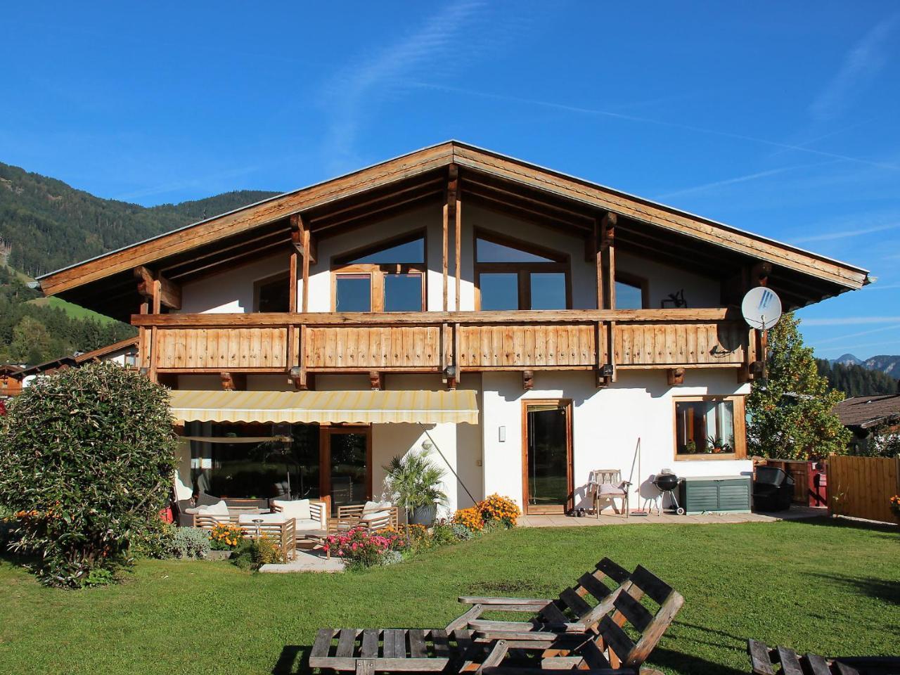 Apartment Christian By Interhome Fügen Esterno foto