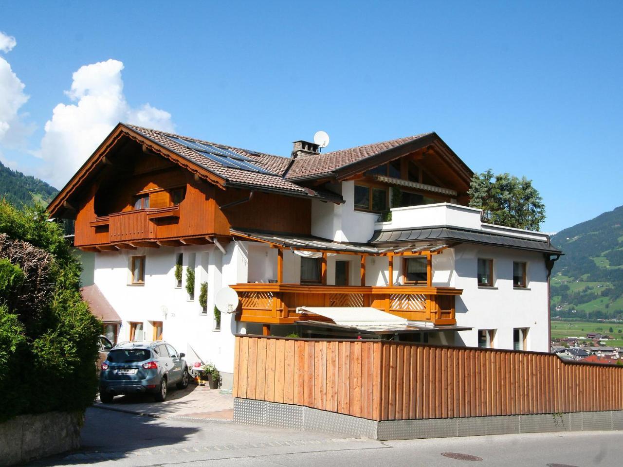 Apartment Christian By Interhome Fügen Esterno foto