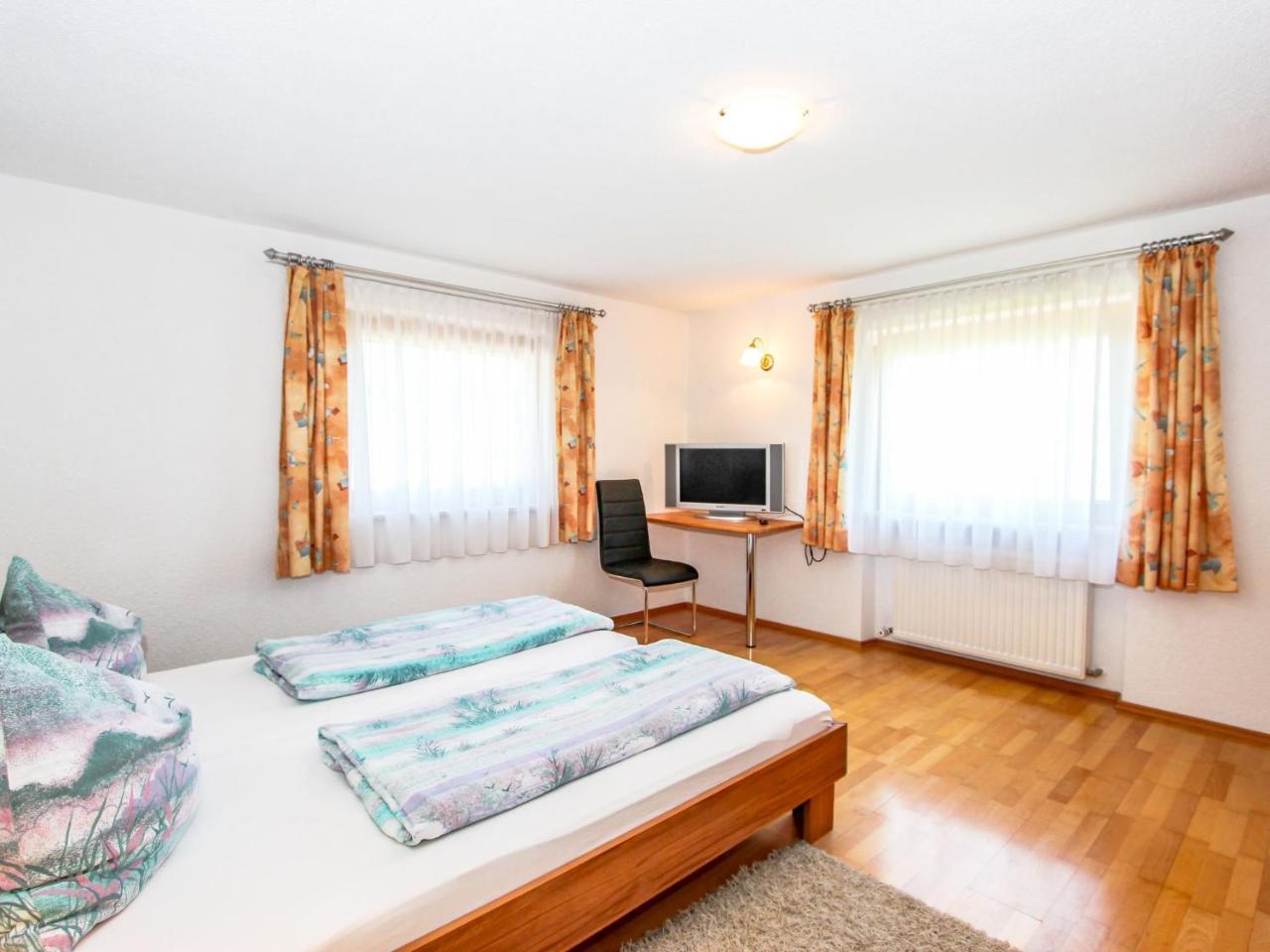 Apartment Christian By Interhome Fügen Esterno foto