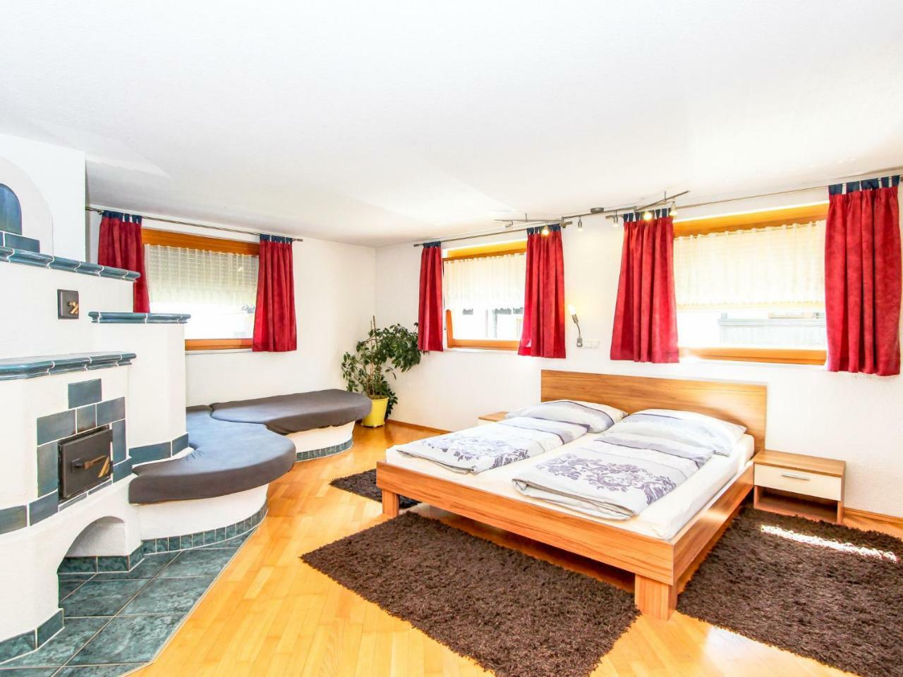 Apartment Christian By Interhome Fügen Esterno foto